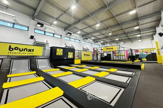 BOUNXI Trampoline Park