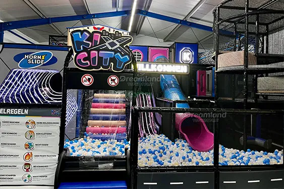 290 sqm indoor playground