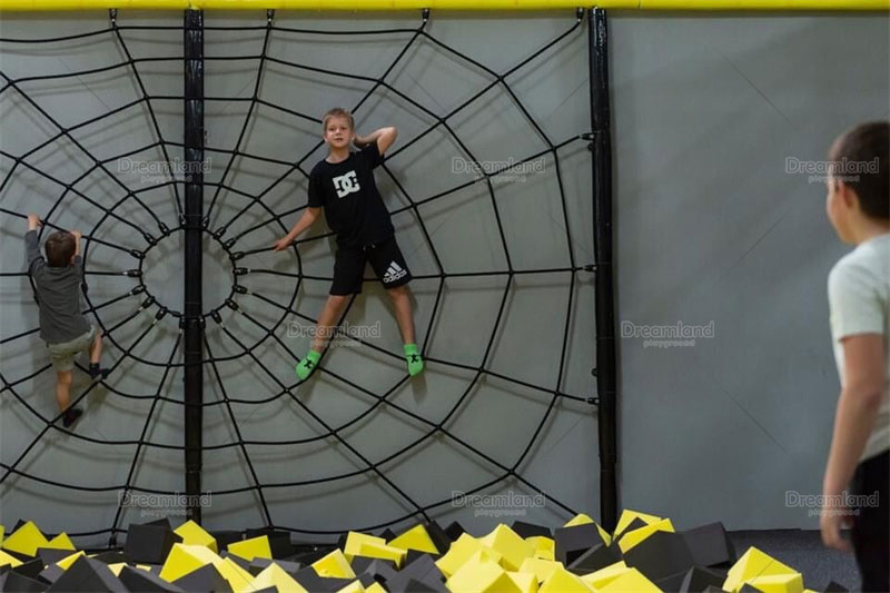 spider net trampoline Slovenia